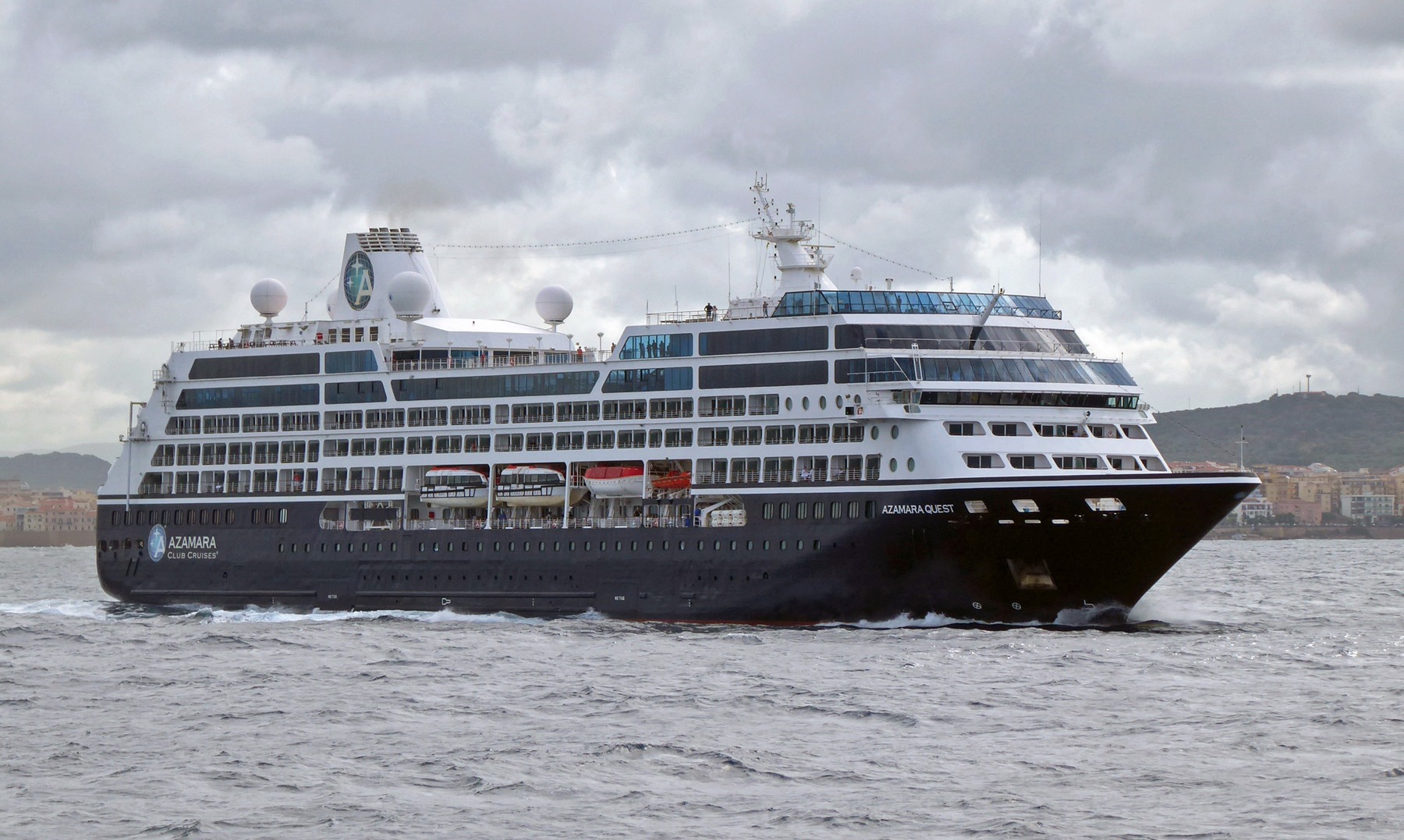 Azamara Quest, Azamara