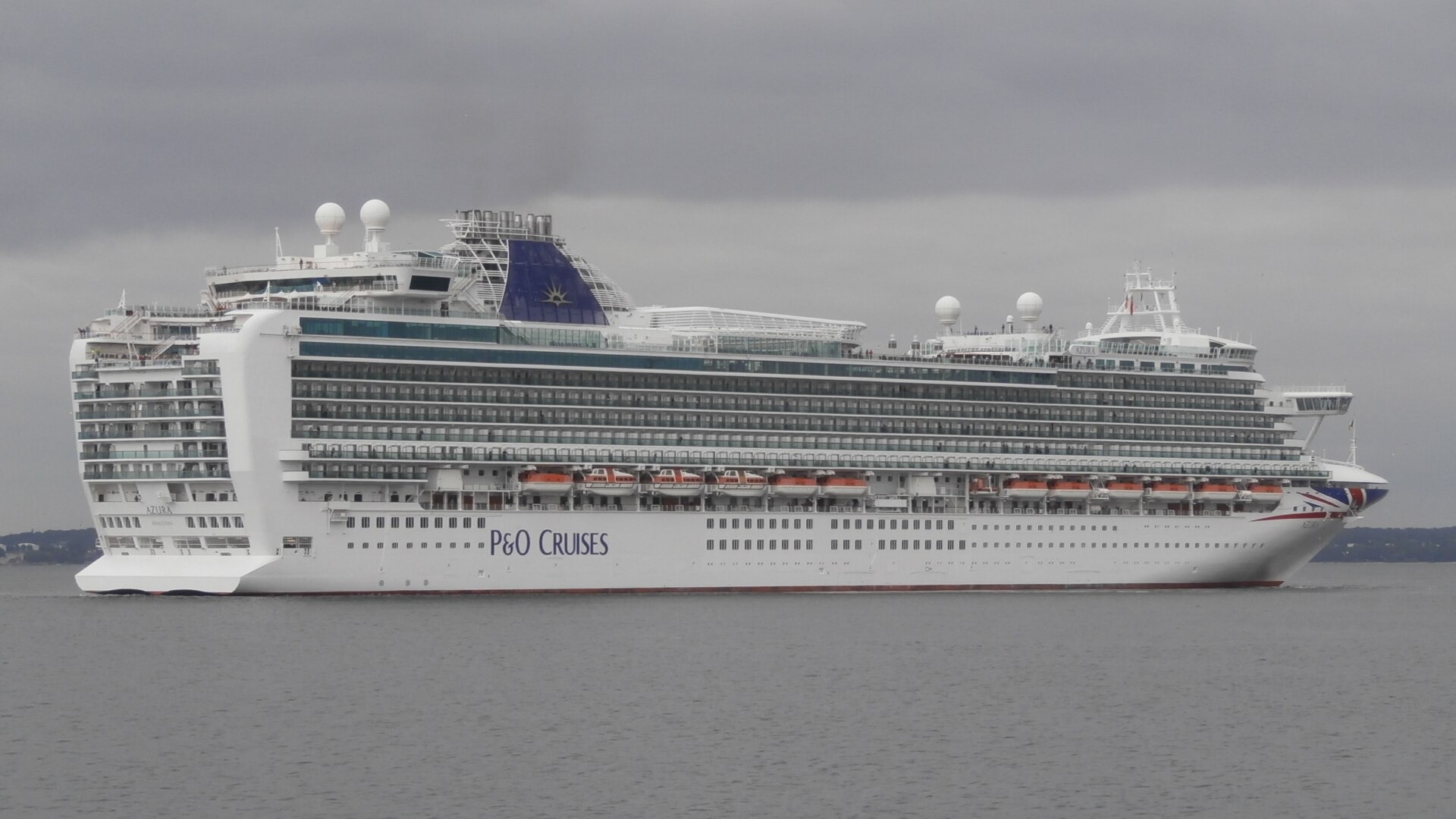 Azura, P&O Cruises