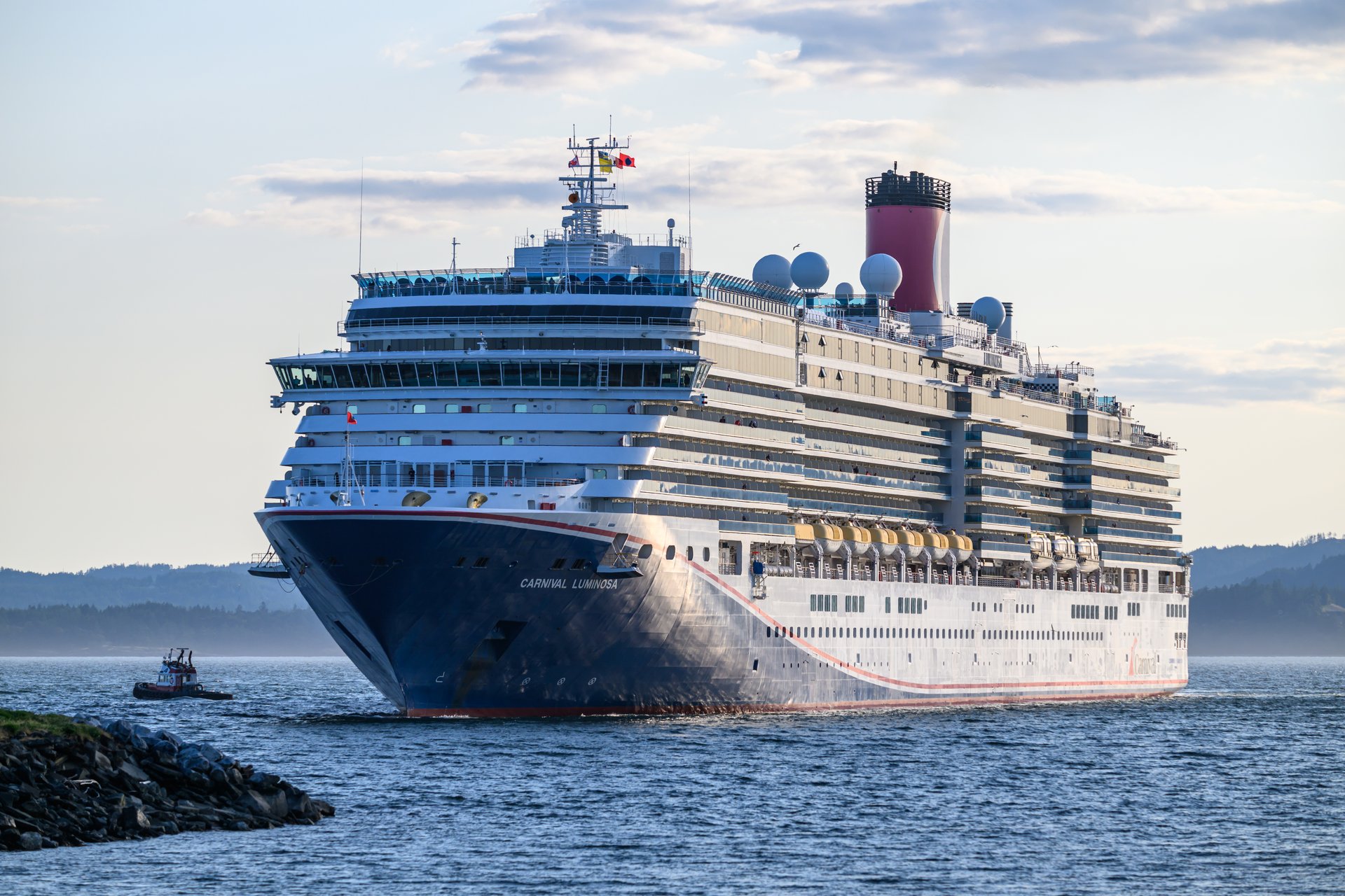 Carnival Luminosa, Carnival Cruise Line