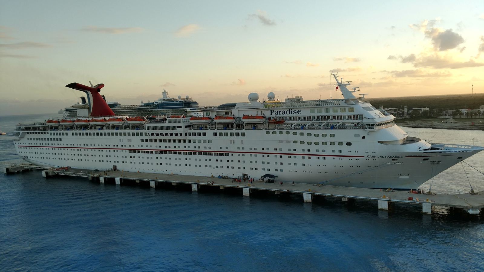 Carnival Paradise, Carnival Cruise Line
