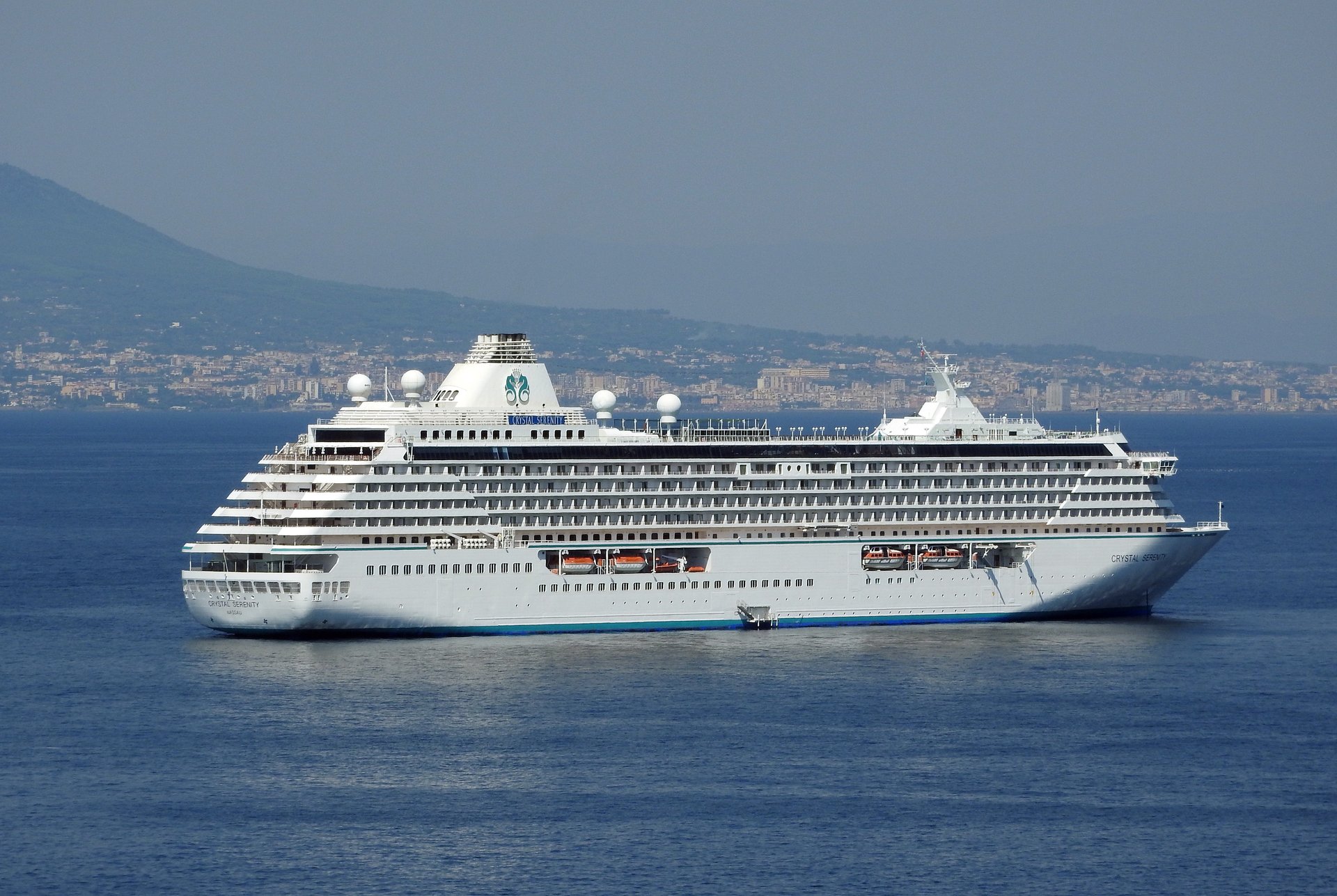 Crystal Serenity, Crystal