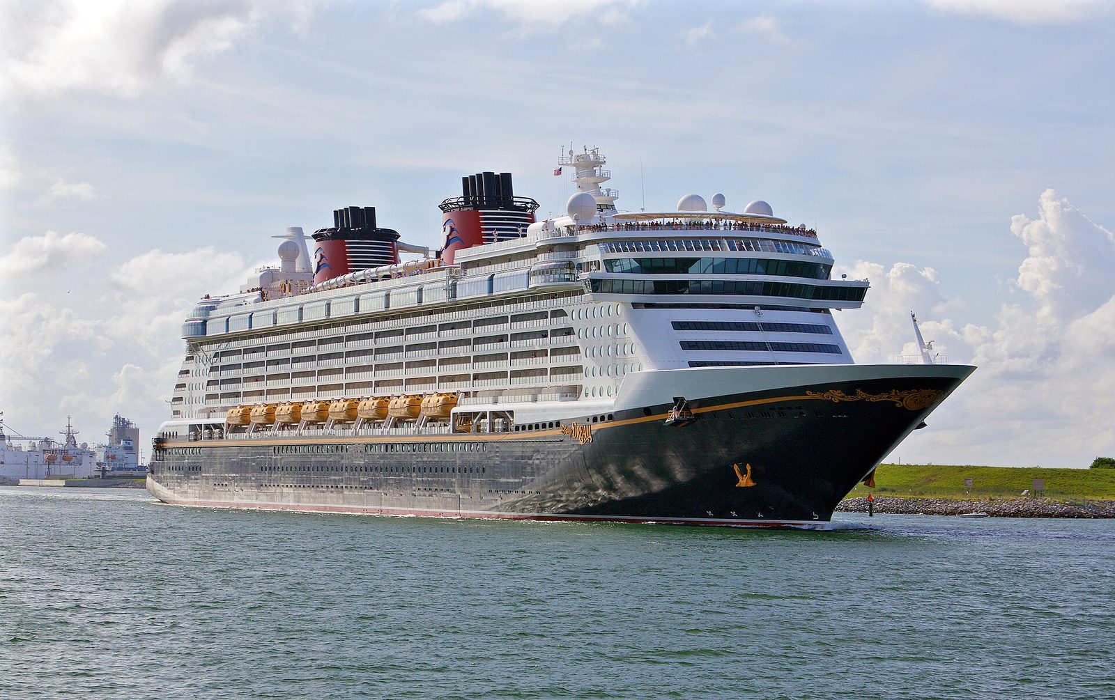 Disney Dream, Disney Cruise Line