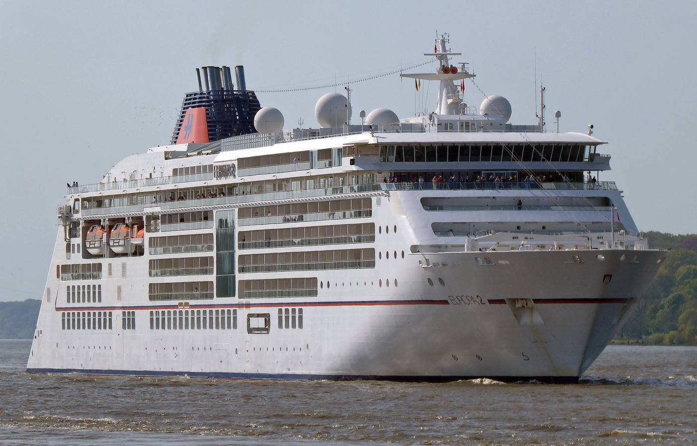 Europa 2, Hapag-Lloyd Cruises