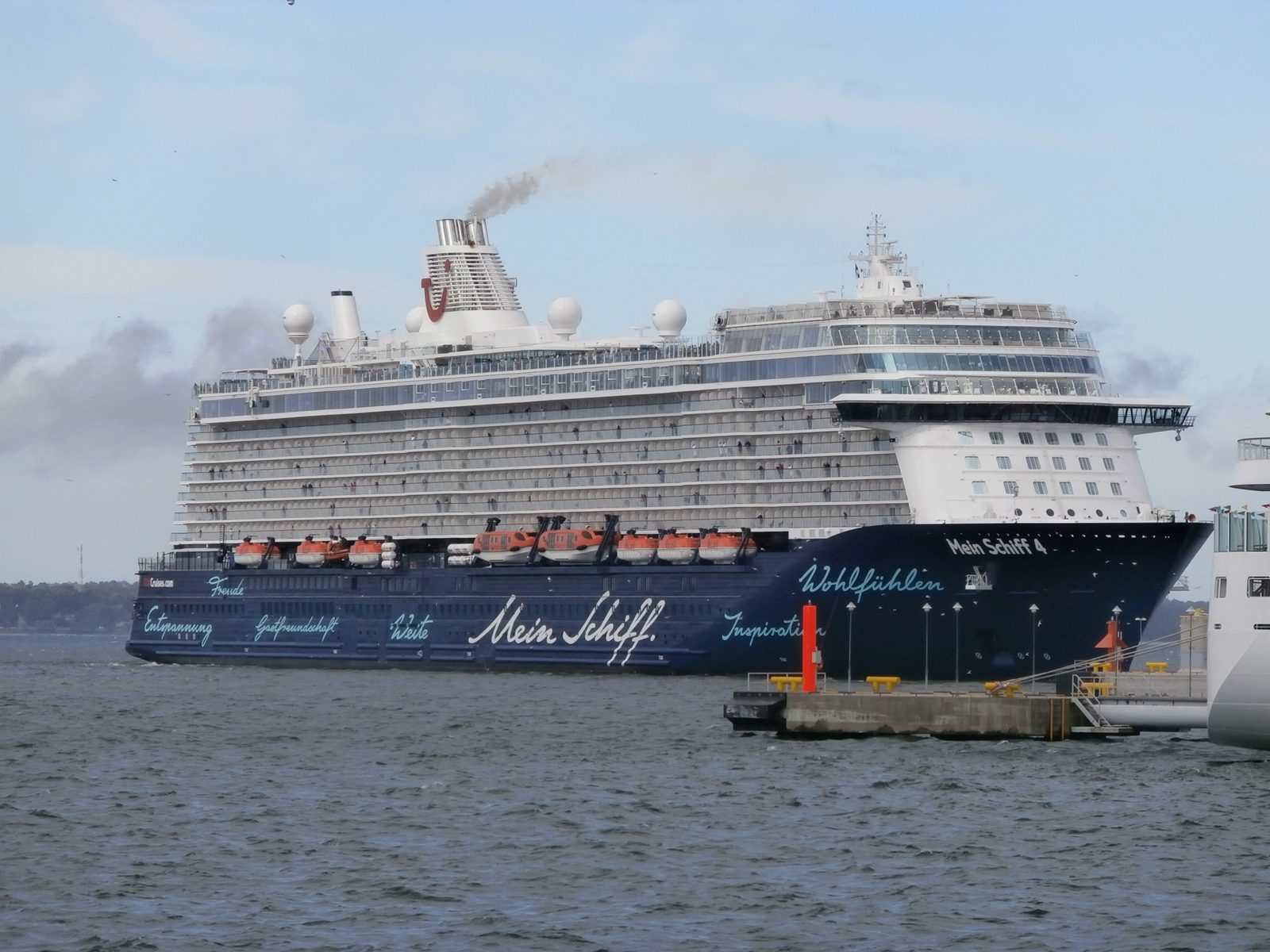 Mein Schiff 4, TUI Cruises