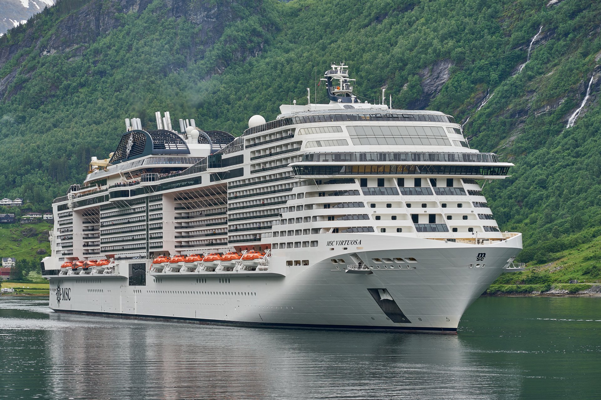MSC Virtuosa, MSC Cruises