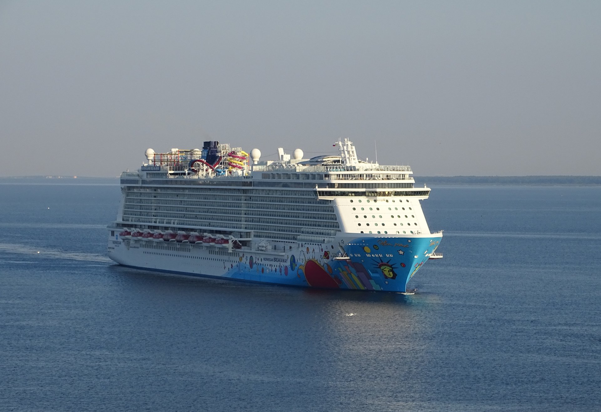 Norwegian Breakaway, Norwegian Cruise Line