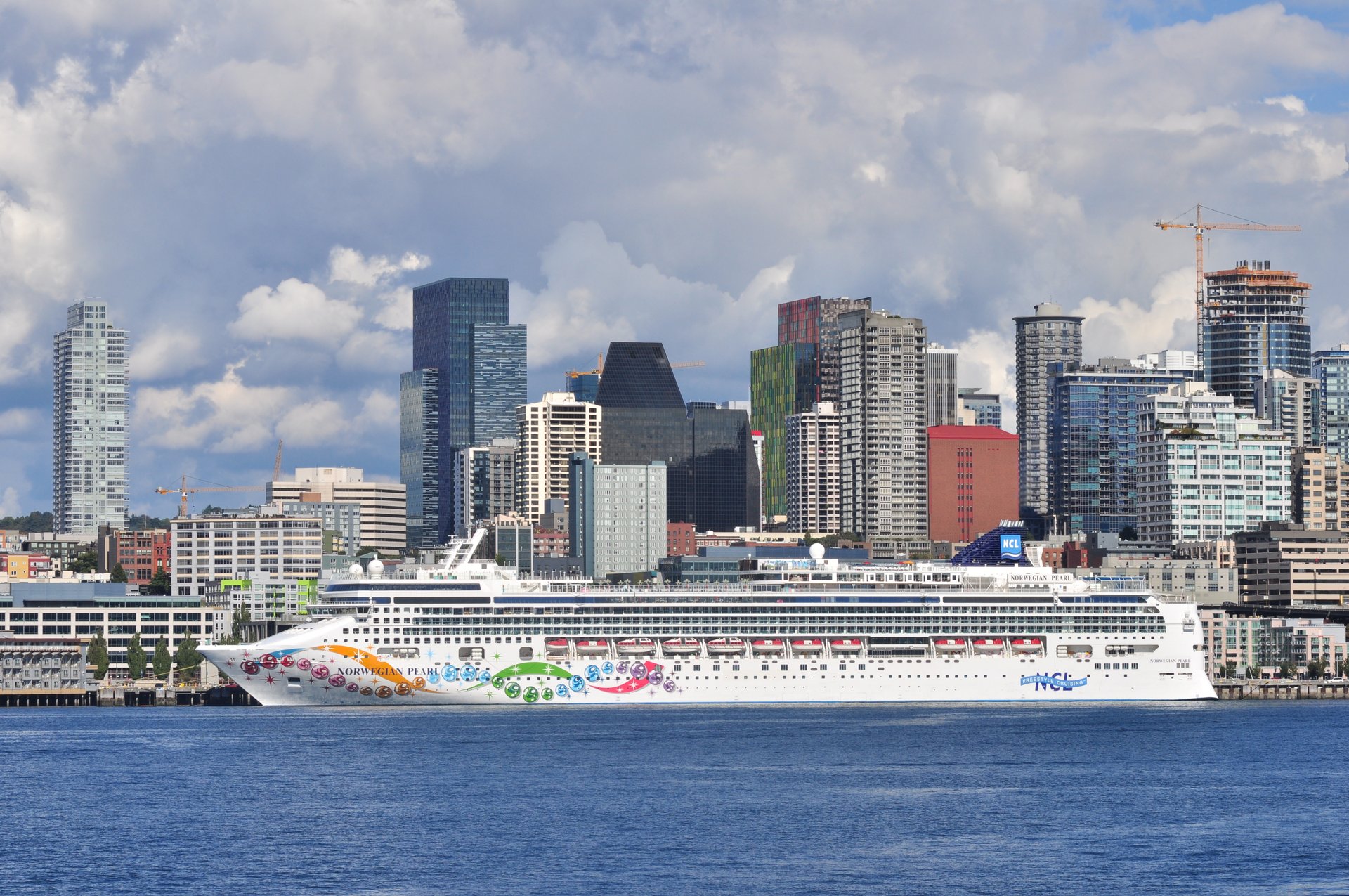 Norwegian Pearl, Norwegian Cruise Line