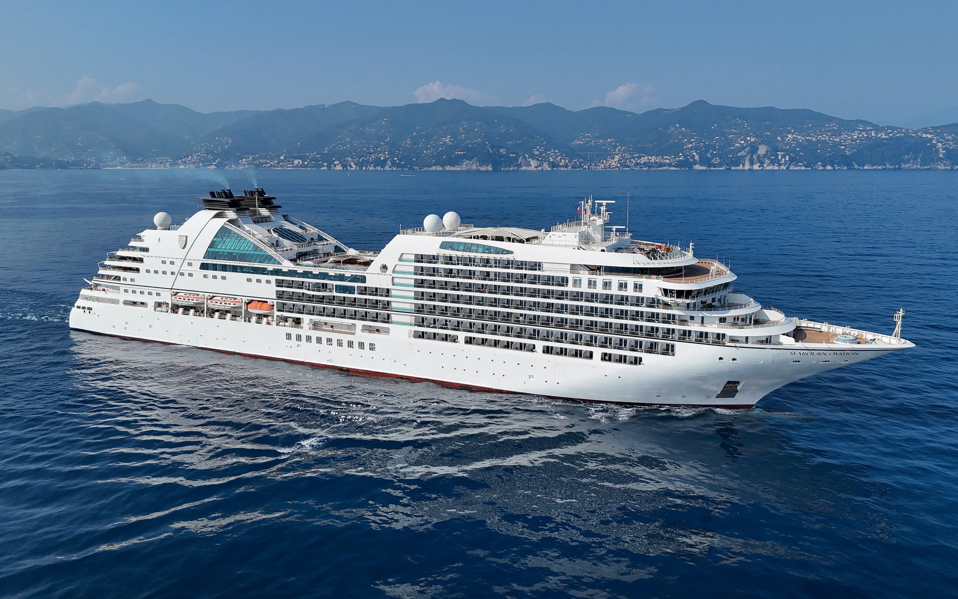 Seabourn Ovation, Seabourn