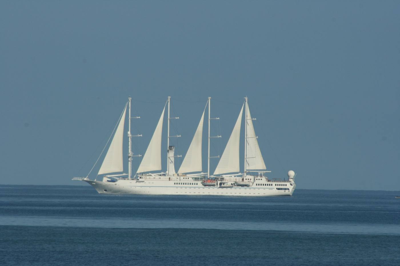Wind Star, Windstar Cruises